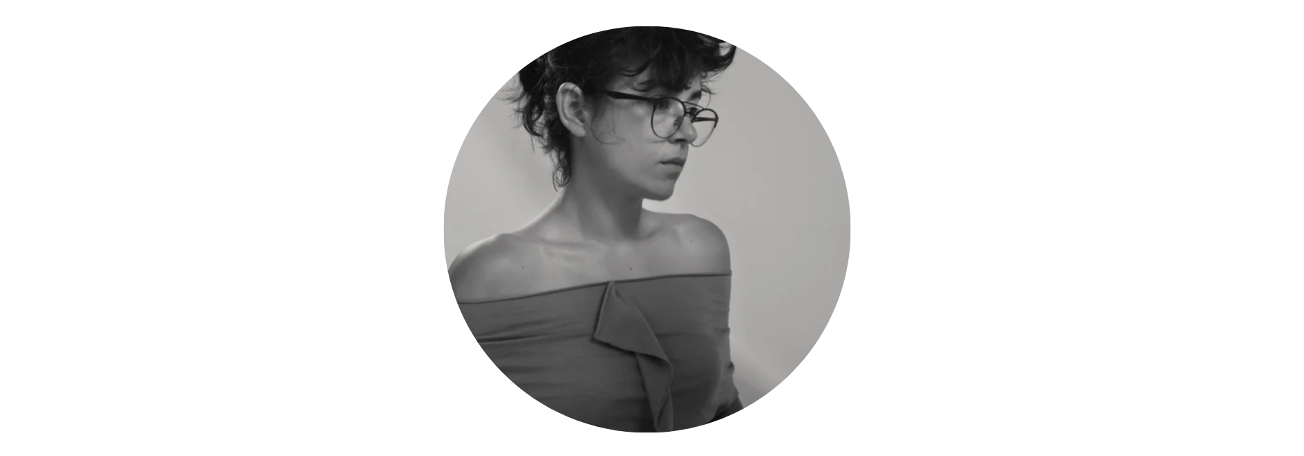 AZZURRA:
A SYSTEM THAT DOES THE WORK FOR HER portrait